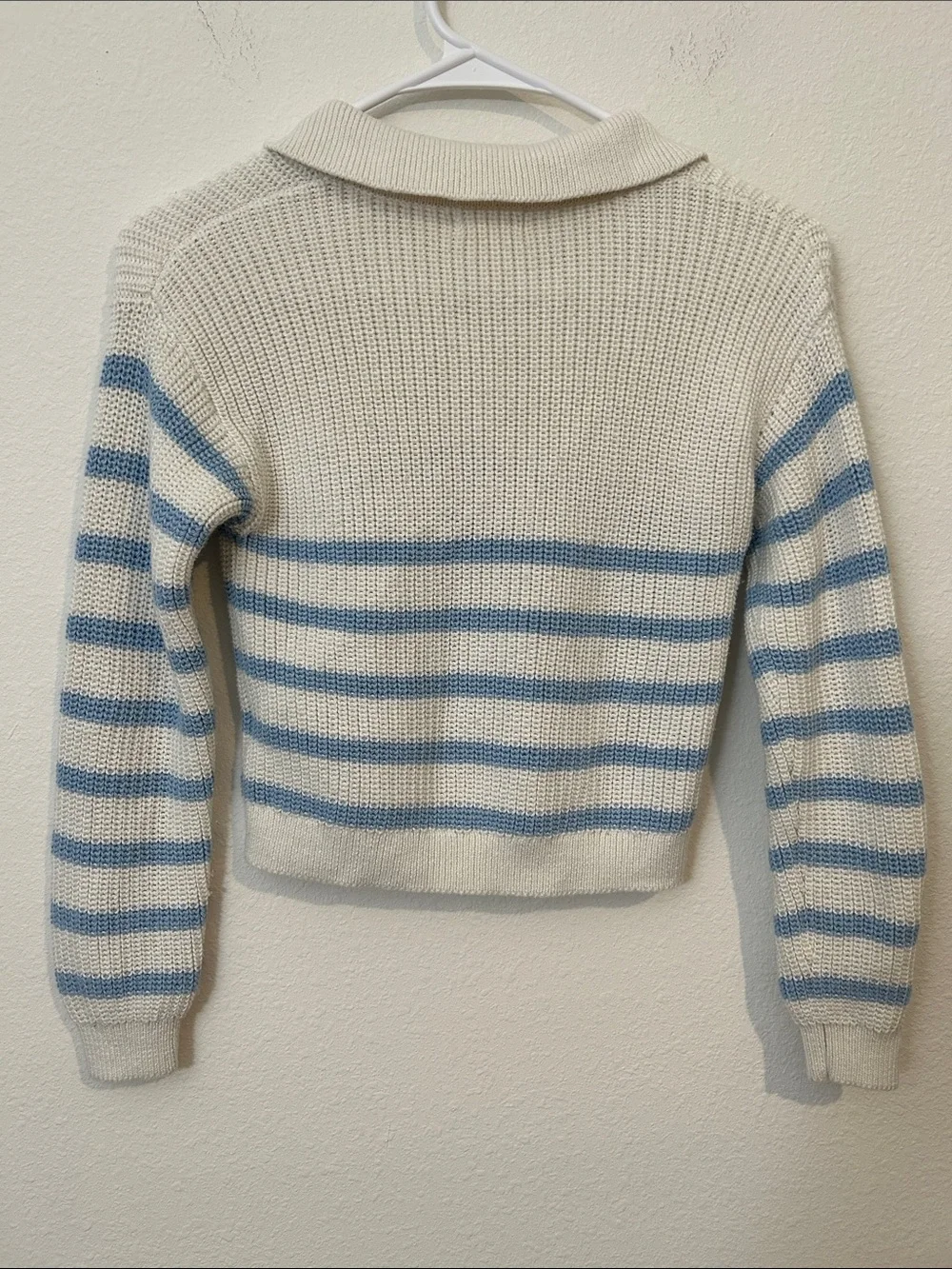 Cat & Jack Cream Sweater with Light Blue Stripes V-Neck Collar